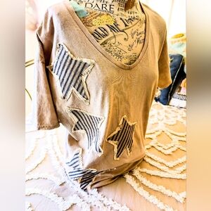 Upcycled tea-dyed tee shirt w stars & lace, Hippie Boho Whimsical HANDMADE ITEM
